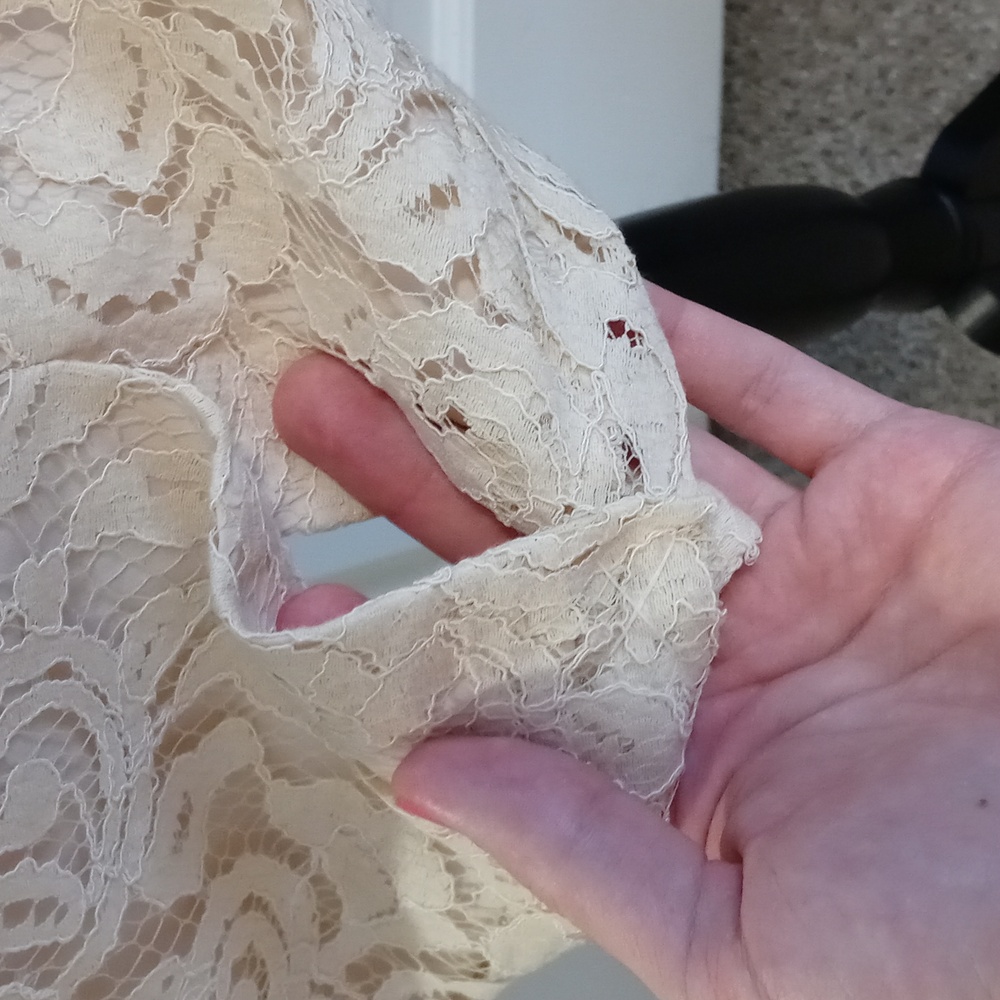 ๐๏ธ ๐พJ. Crew๐พ - Champagne "Leavers Lace" Strapless Cathleen Sheath Dress - Picture 6 of 12